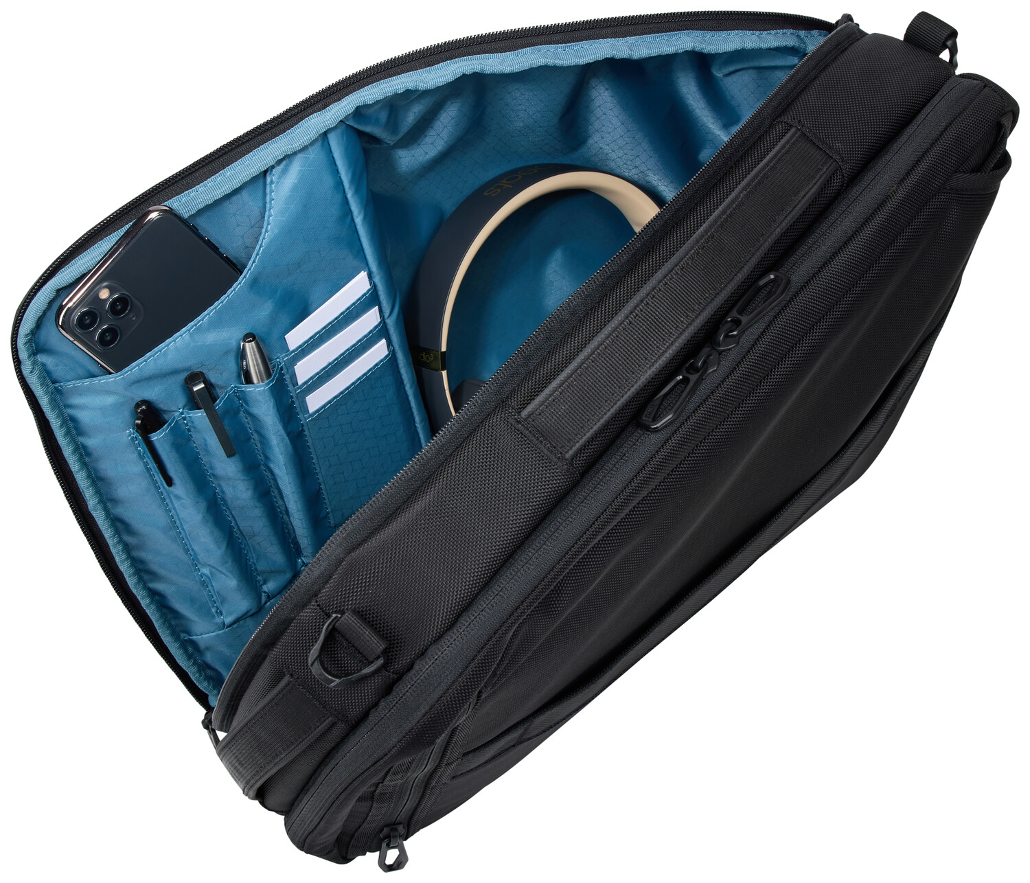 Thule Accent Convertible Laptop Backpack 17L - Black - Image 6